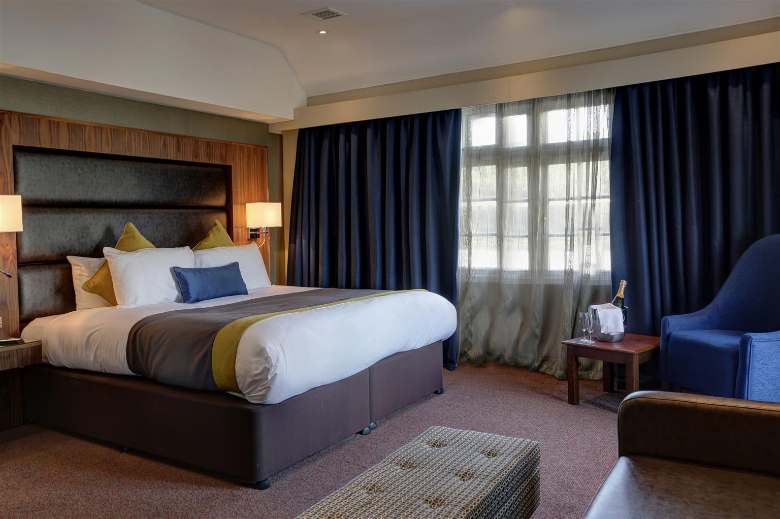 Frensham Pond Country House Hotel & Spa Фарнем Экстерьер фото