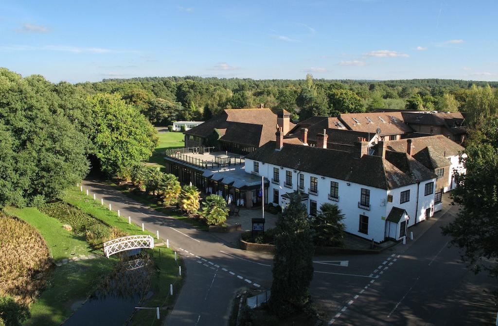 Frensham Pond Country House Hotel & Spa Фарнем Экстерьер фото