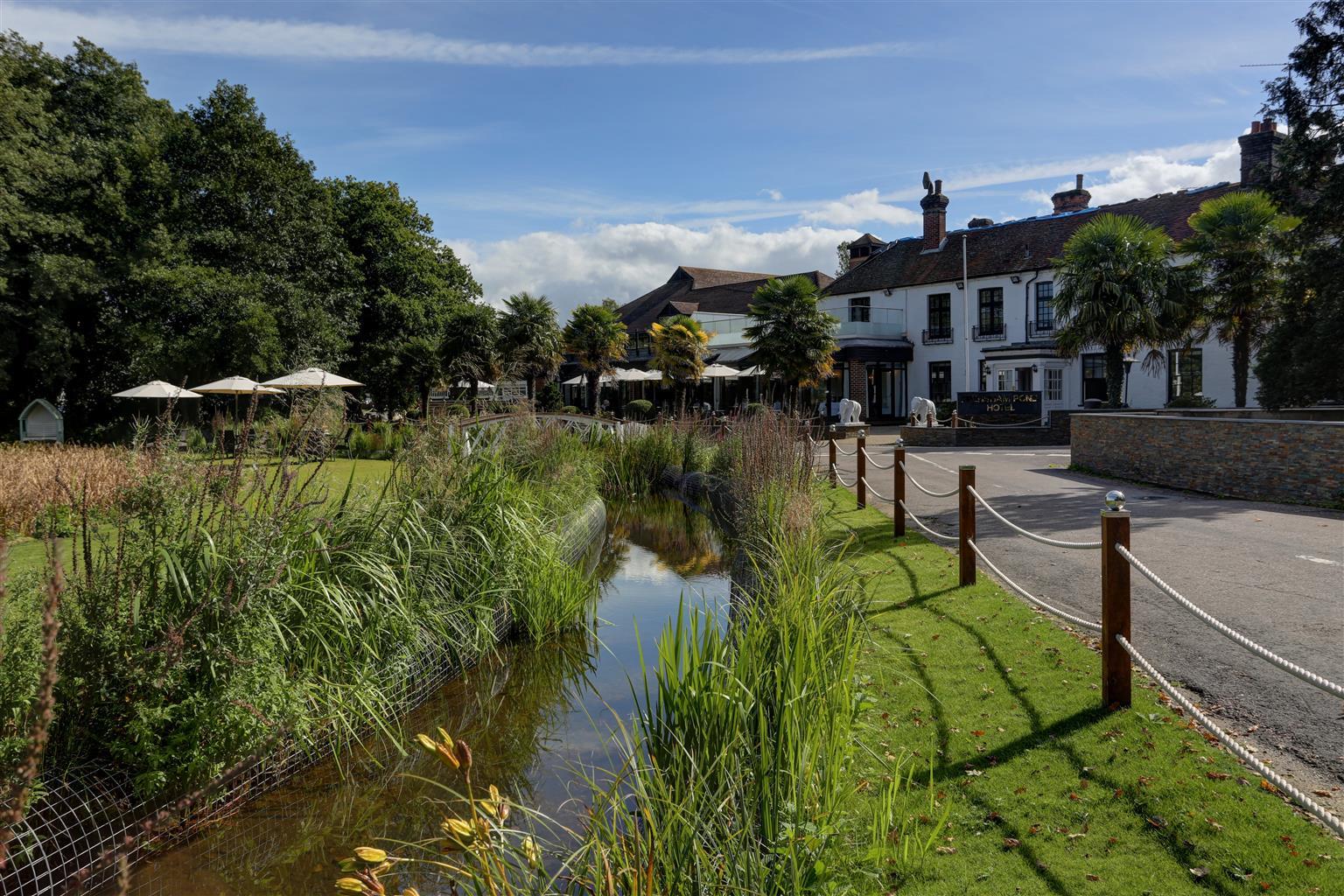 Frensham Pond Country House Hotel & Spa Фарнем Экстерьер фото