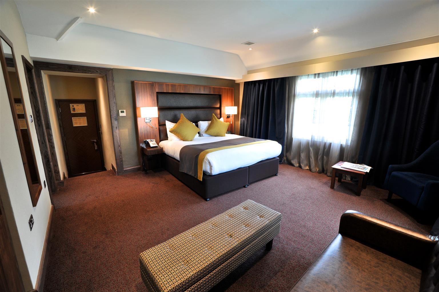 Frensham Pond Country House Hotel & Spa Фарнем Экстерьер фото